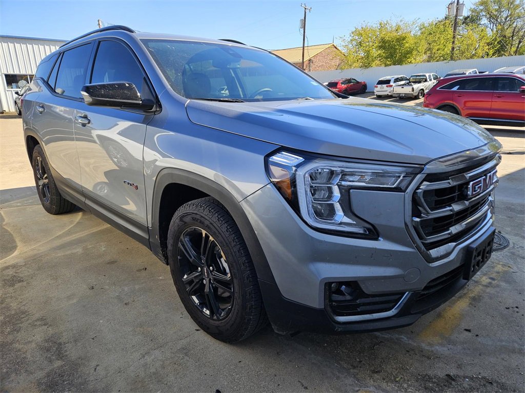 Used 2024 GMC Terrain AT4