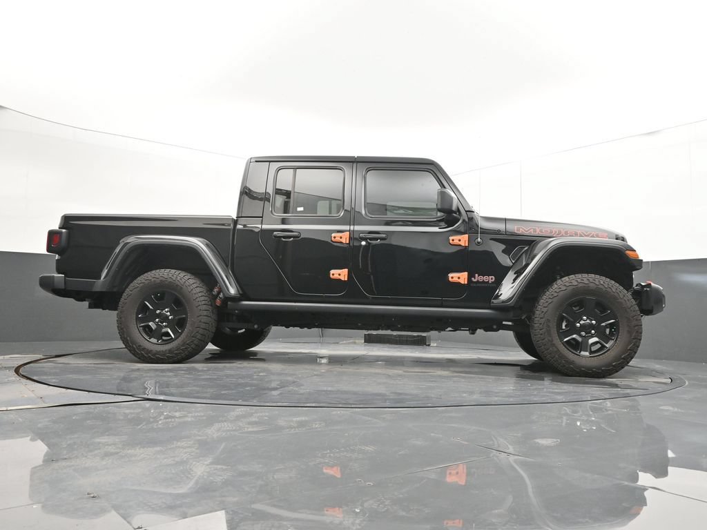 Used 2022 Jeep Gladiator Mojave w/ Cold Weather Group AWD/4WD image 50