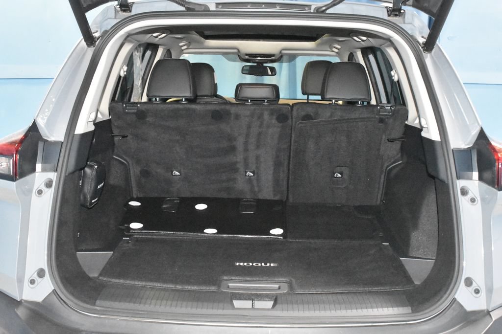 Used 2023 Nissan Rogue SL AWD/4WD image 32