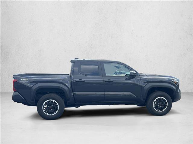 Used 2025 Toyota Tacoma TRD Off-Road AWD/4WD image 4