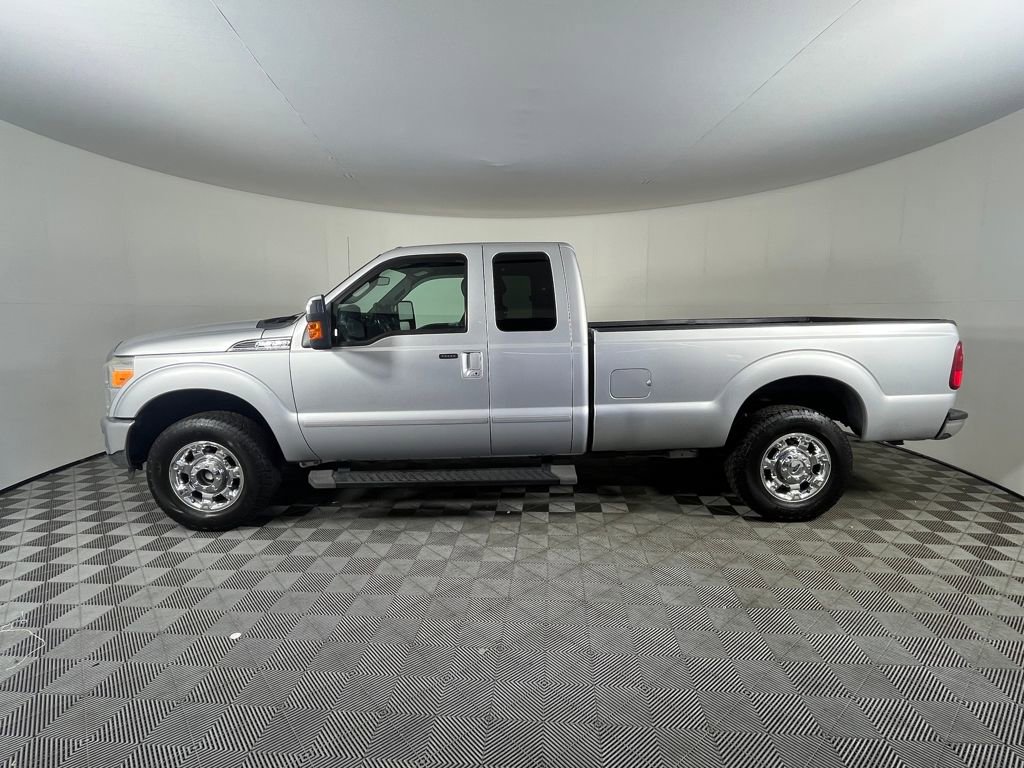 Used 2012 Ford F350 Lariat w/ Chrome Pkg image 9