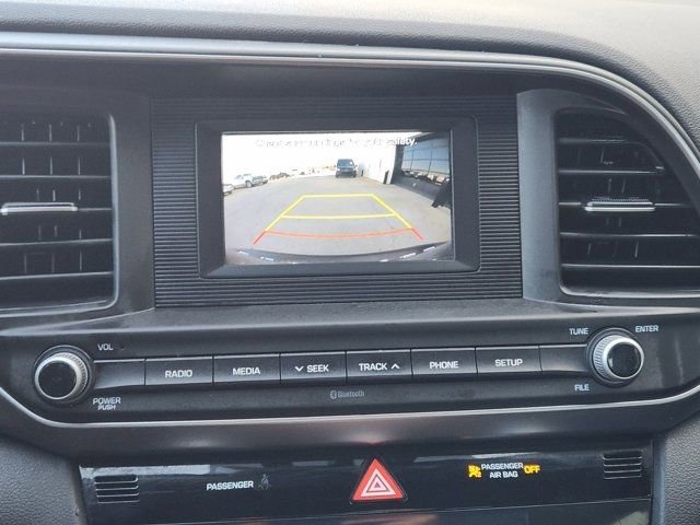 Used 2020 Hyundai Elantra SE w/ Cargo Package (C1) image 6