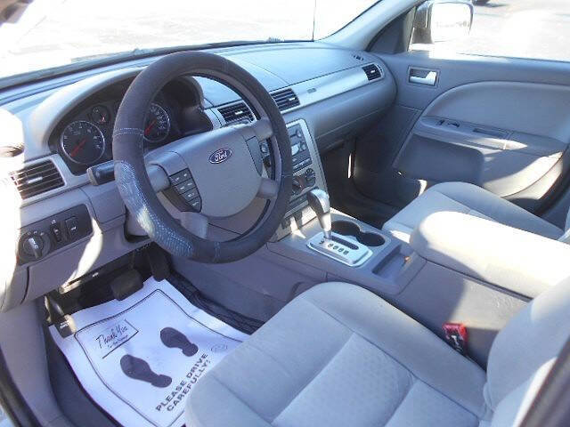 Used 2006 Ford Five Hundred SE image 10