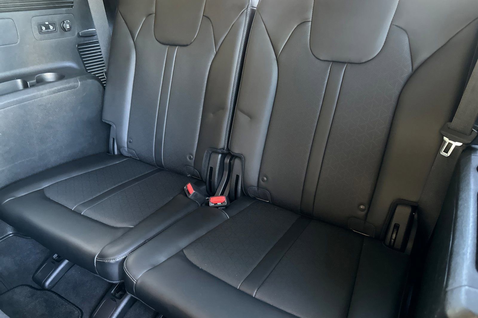 Used 2022 Kia Sorento S AWD/4WD image 16