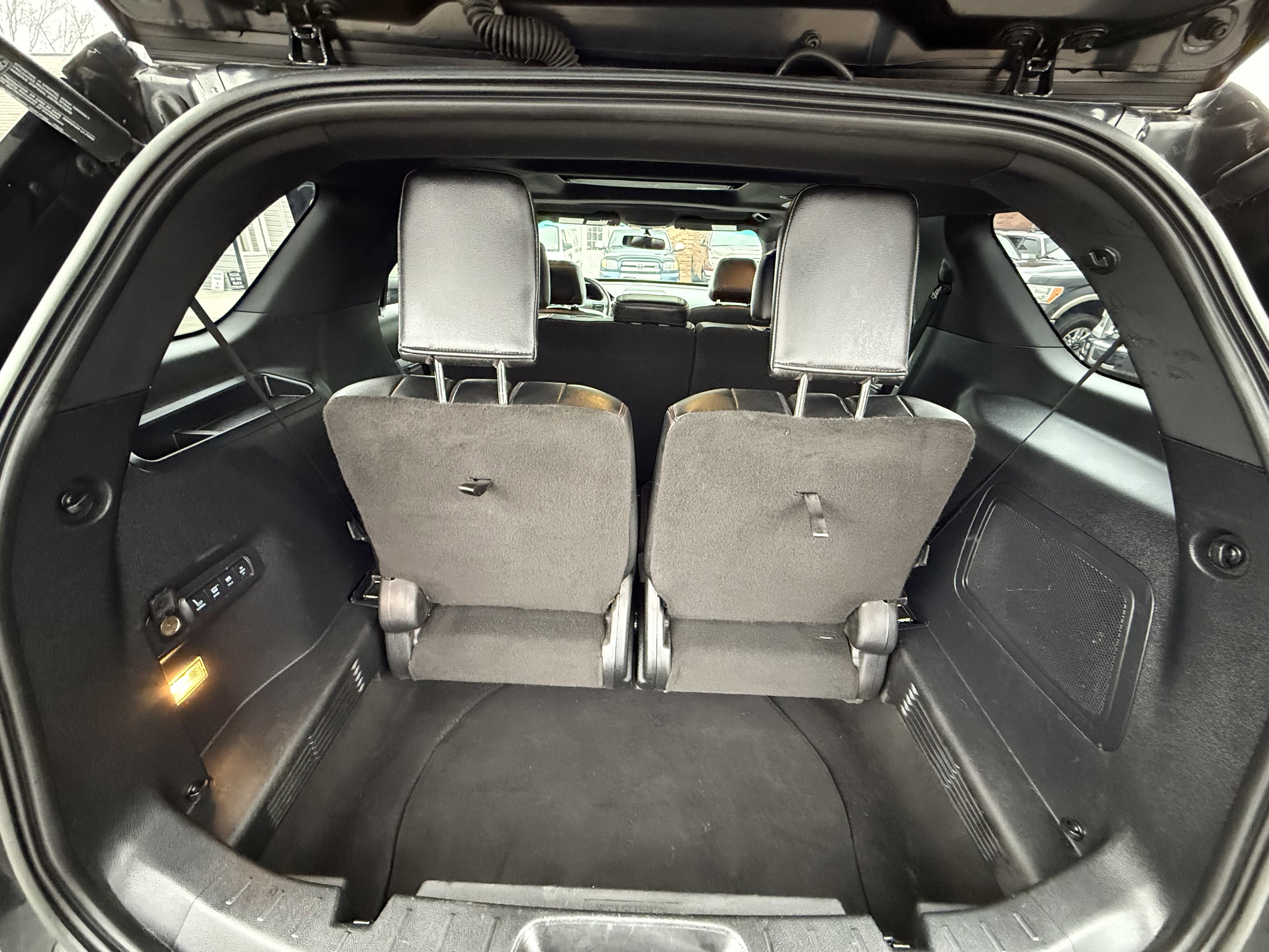 Used 2017 Ford Explorer Sport w/ Equipment Group 401A image 33