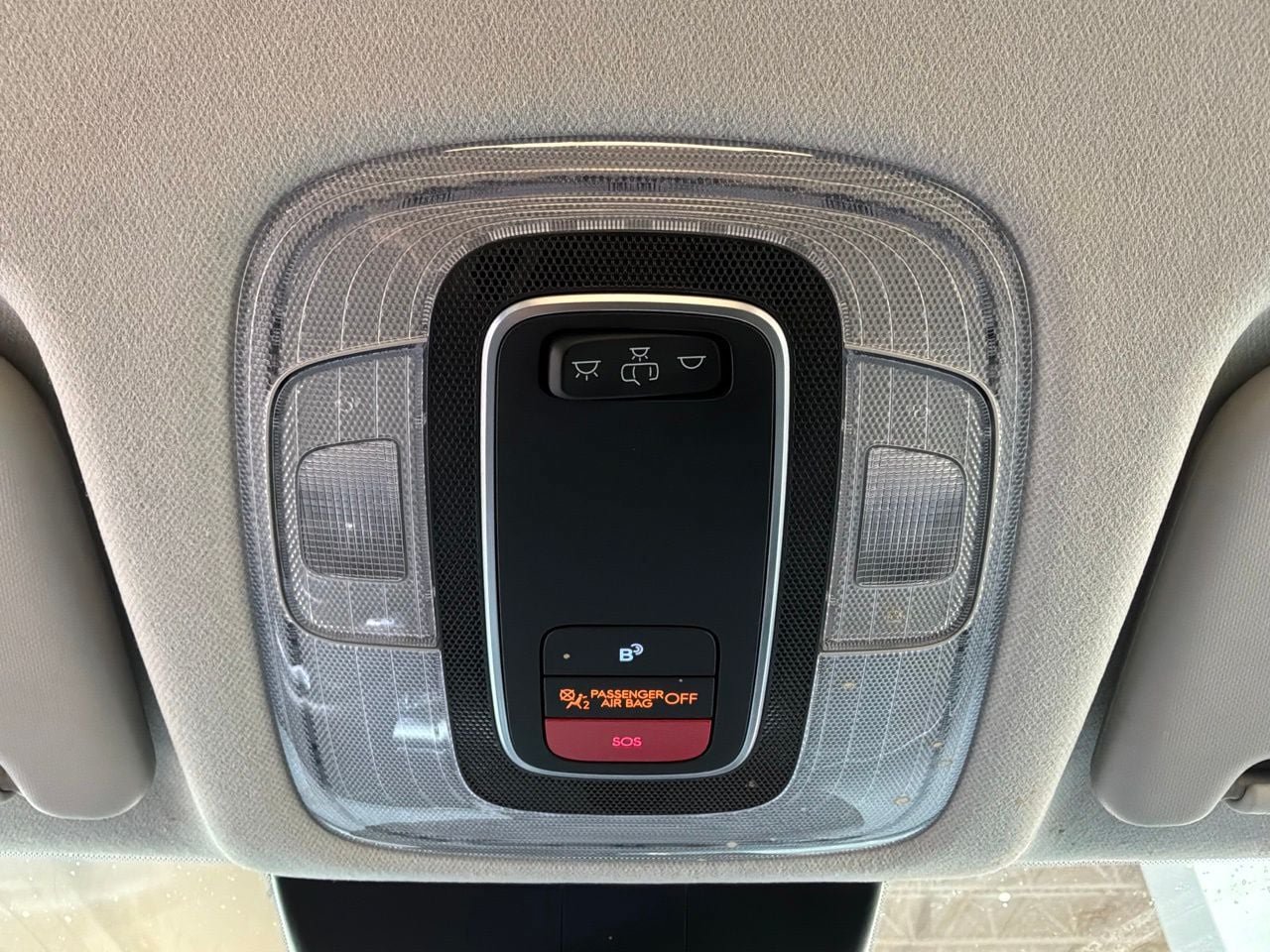 Used 2025 Hyundai Kona SEL FWD image 17