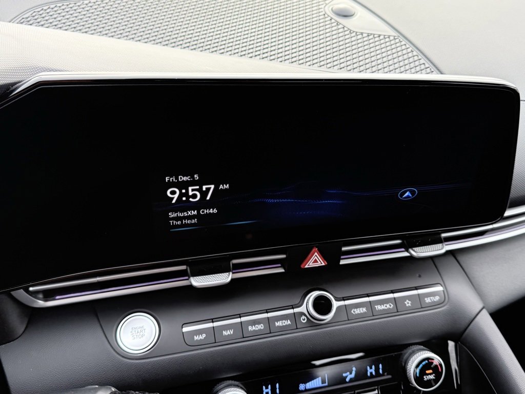 Certified 2024 Hyundai Elantra SEL image 14