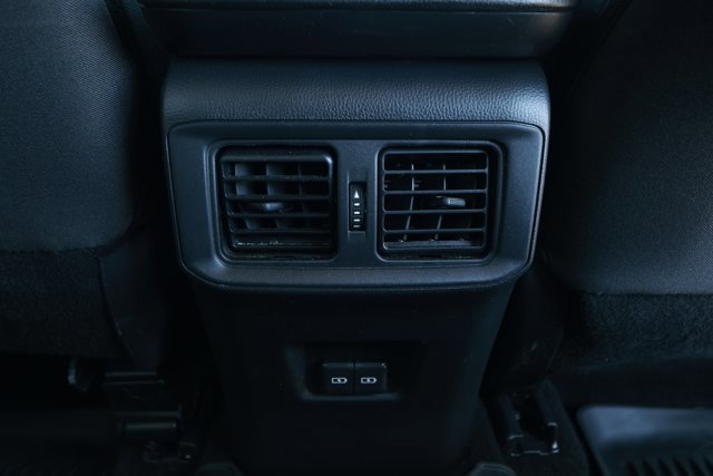 Used 2023 Toyota RAV4 XLE image 29