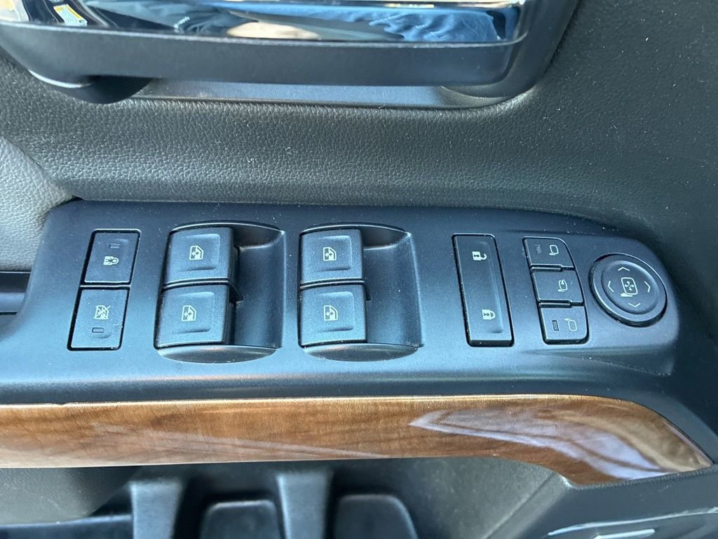Used 2018 Chevrolet Silverado 2500 LTZ w/ LTZ Plus Package image 22