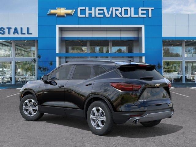 New 2026 Chevrolet Blazer LT w/ Convenience Package FWD image 3