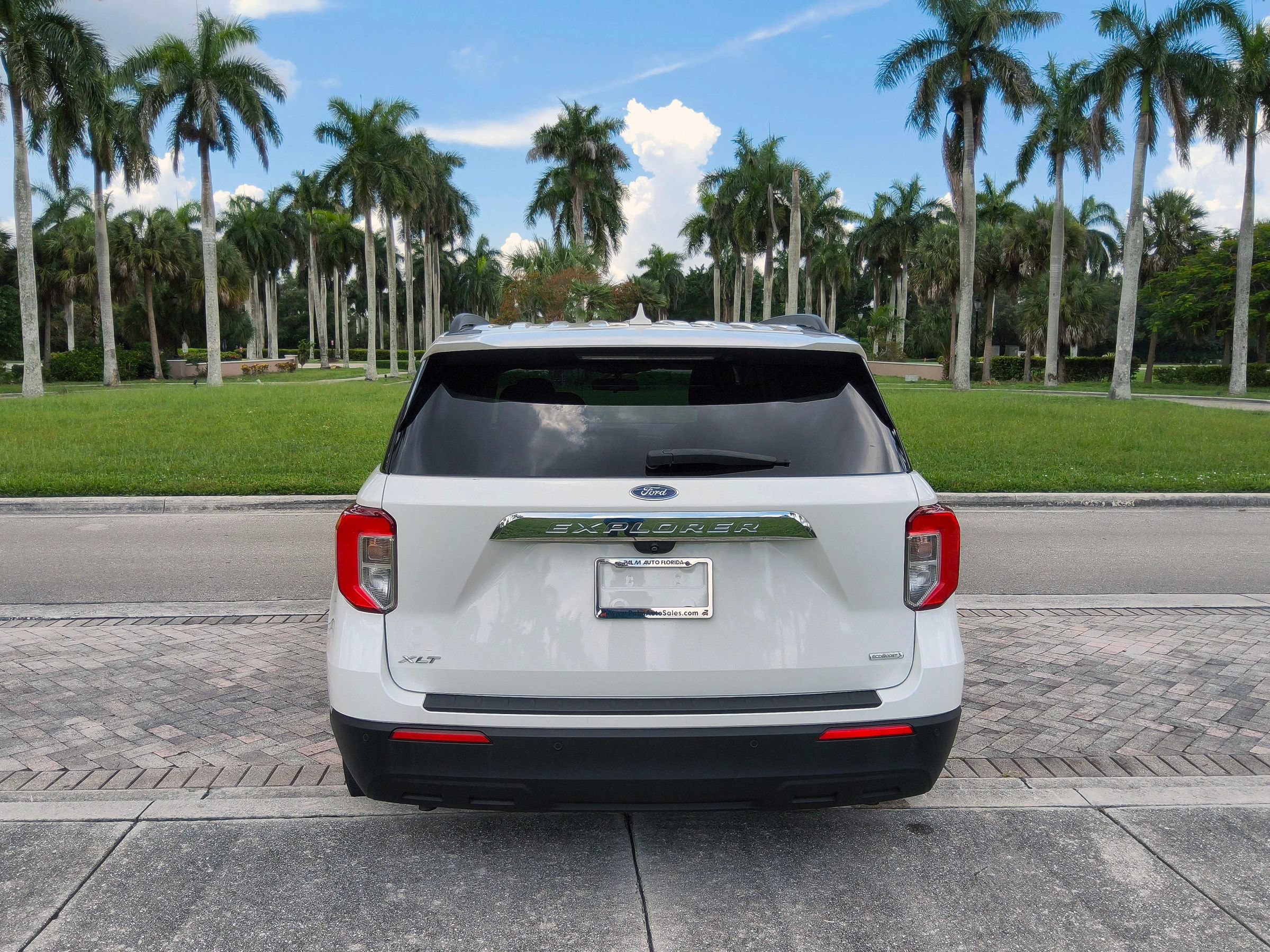 Used 2020 Ford Explorer XLT RWD image 19