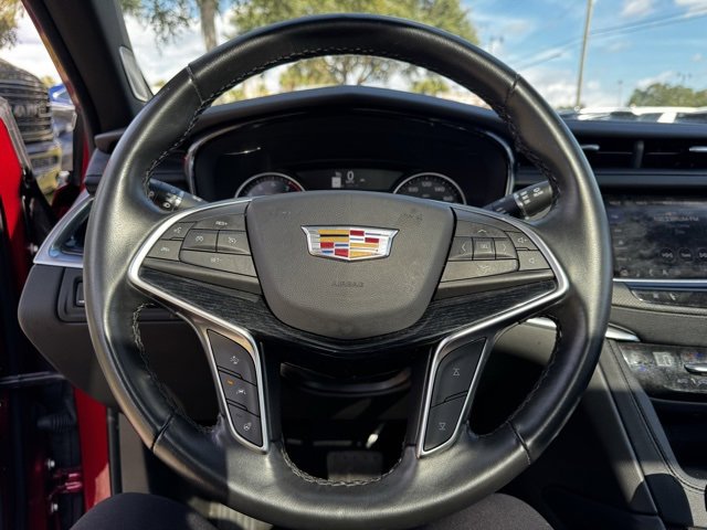 Used 2024 Cadillac XT5 Premium Luxury image 29
