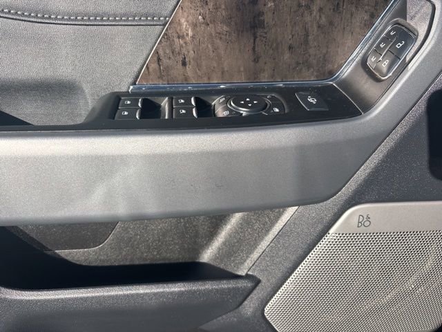 Used 2024 Ford F250 Lariat w/ Lariat Ultimate Package image 25