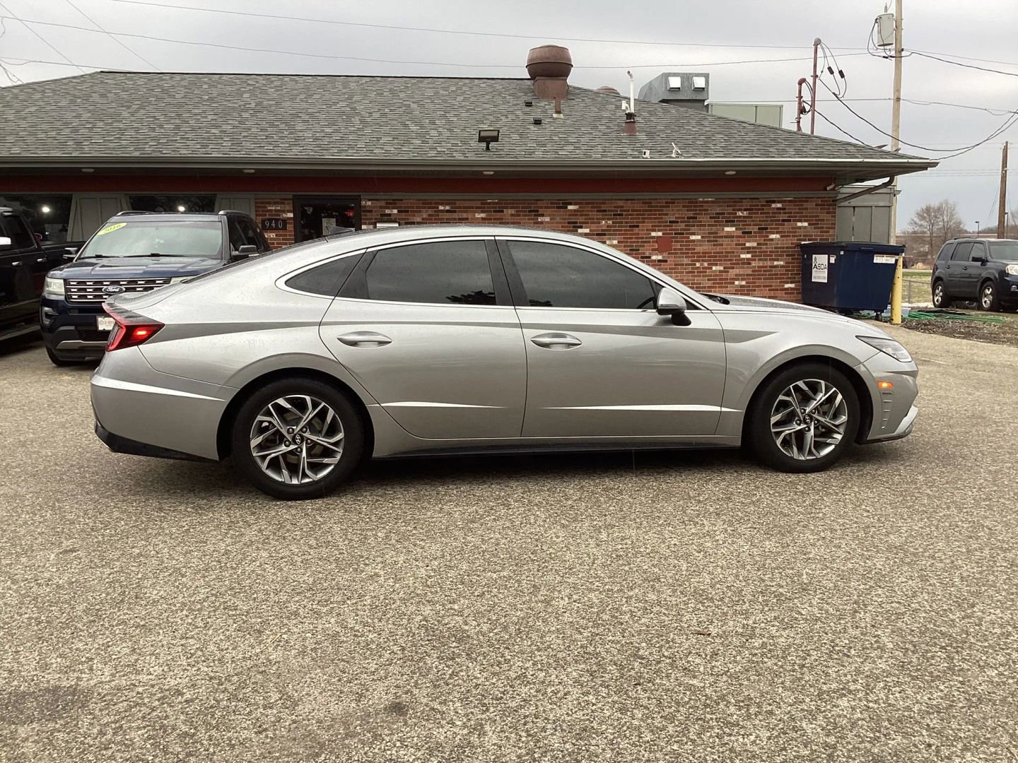 Used 2020 Hyundai Sonata SEL w/ Convenience + Sunroof Package FWD image 12