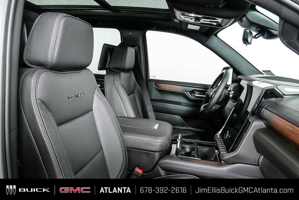 New 2026 GMC Yukon XL Denali w/ Denali Reserve Package AWD/4WD image 26