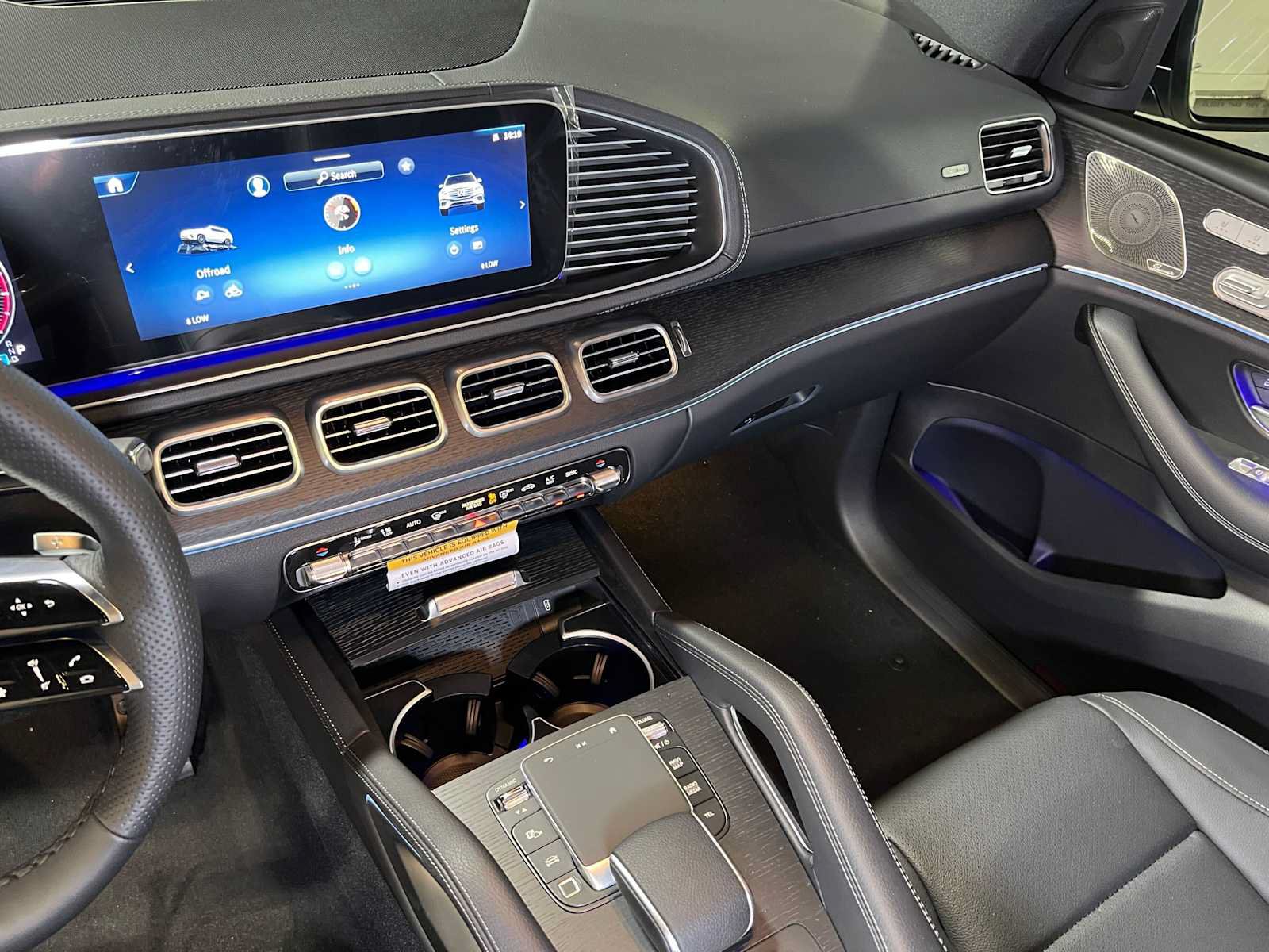 New 2026 Mercedes-Benz GLS 450 4MATIC image 33