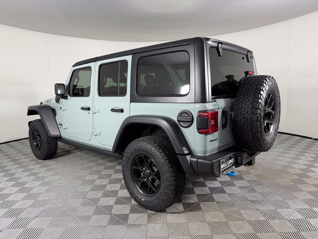 Used 2024 Jeep Wrangler Unlimited AWD/4WD image 9
