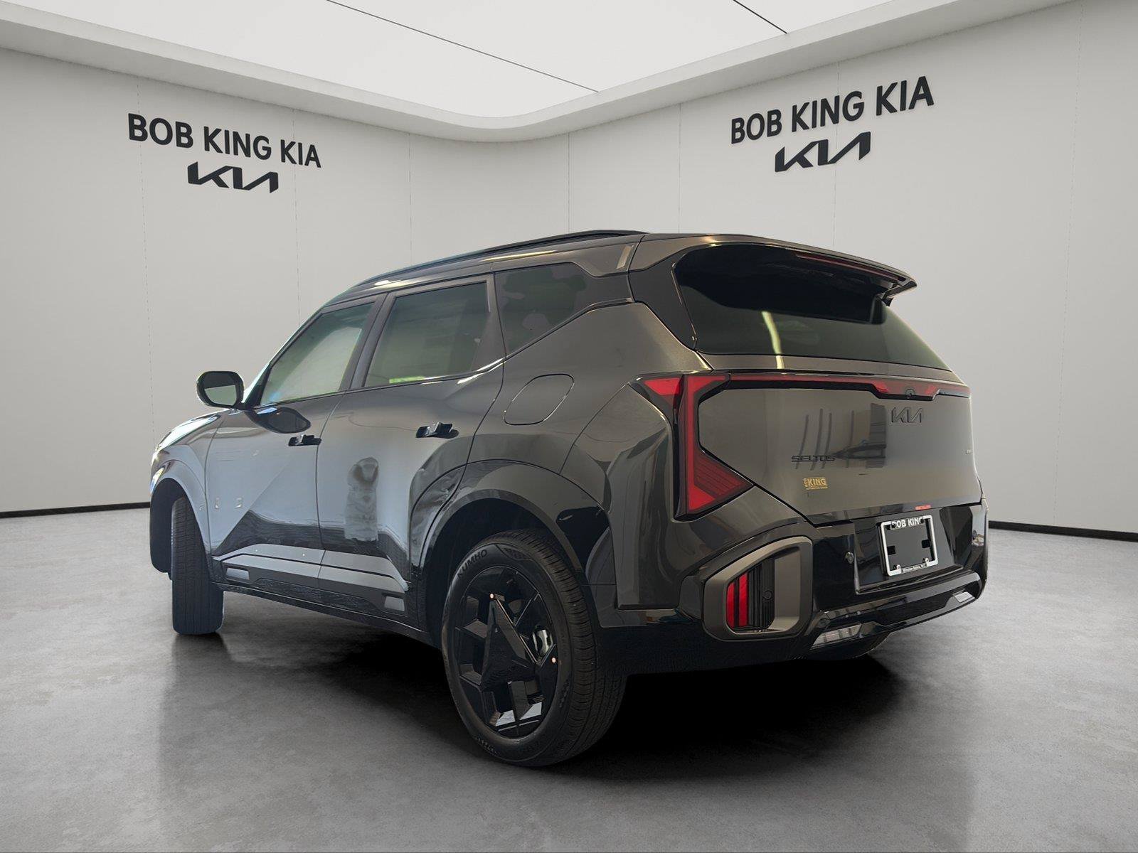 New 2027 Kia Seltos X-Line S AWD/4WD image 3