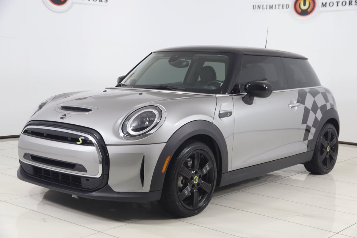 Used 2024 MINI Cooper SE FWD image 5