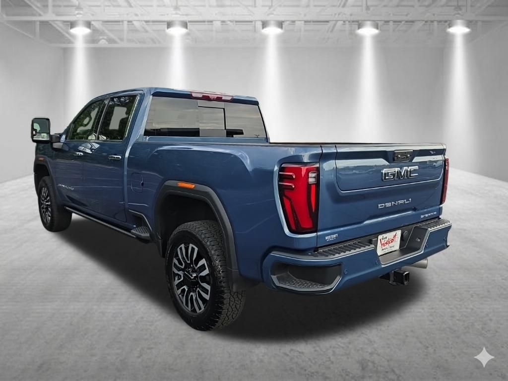 Used 2026 GMC Sierra 2500 Denali Ultimate w/ Max Trailering Package AWD/4WD image 9