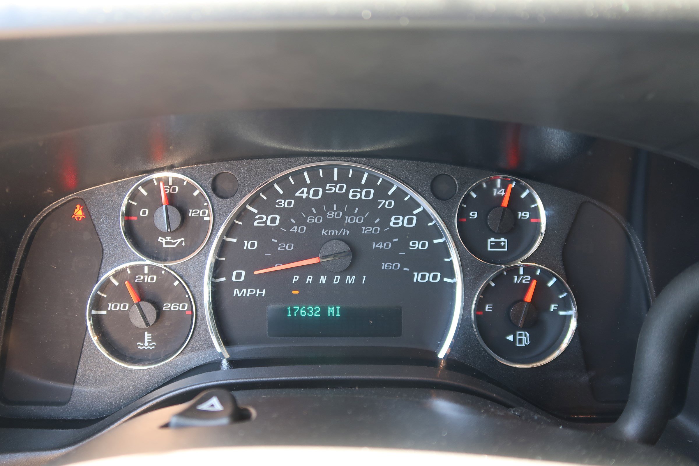 Used 2024 GMC Savana 2500 w/ Driver Convenience Package RWD image 25