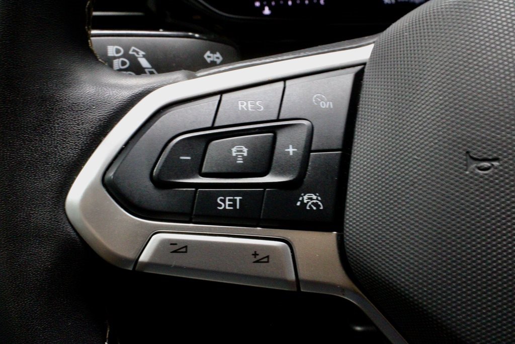 Used 2024 Volkswagen Taos S image 27