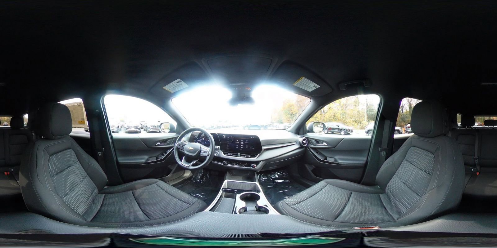 Used 2025 Chevrolet Equinox LT image 38