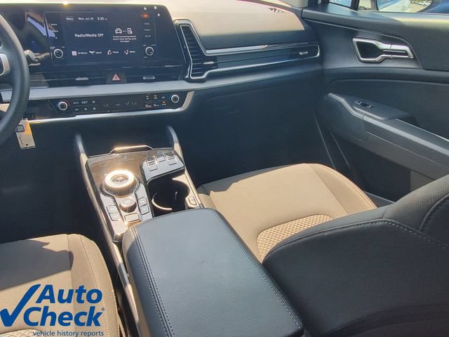 Used 2023 Kia Sportage LX FWD image 15