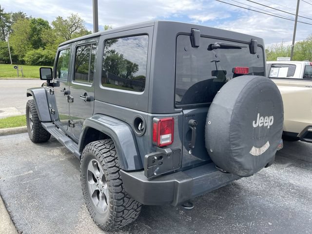 Used 2017 Jeep Wrangler Unlimited Sahara w/ Connectivity Group AWD/4WD image 5
