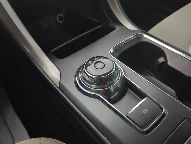 Used 2018 Ford Fusion S FWD image 37