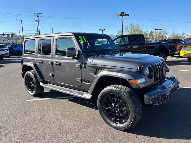 Used 2021 Jeep Wrangler Unlimited Sahara image 2