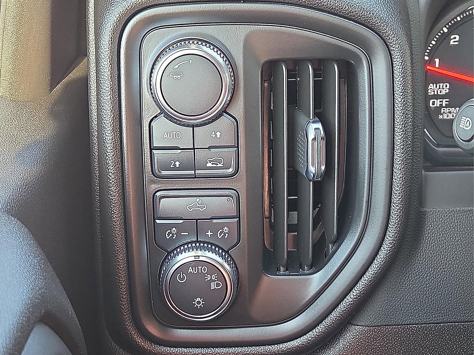 Used 2024 GMC Sierra 1500 Pro w/ Graphite Edition image 21