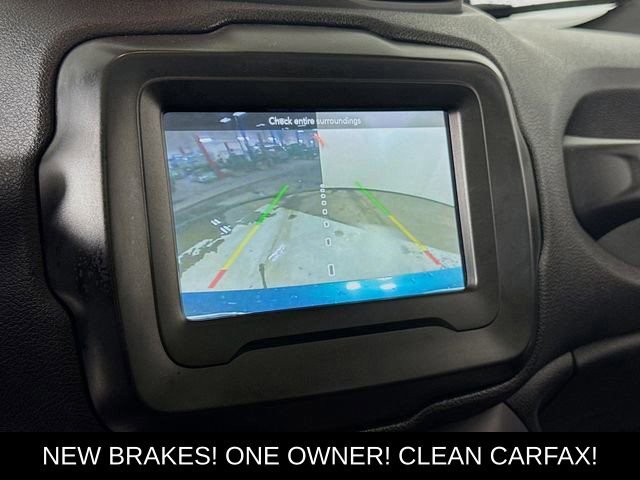 Used 2021 Jeep Renegade Latitude w/ Sun & Sound Group image 13