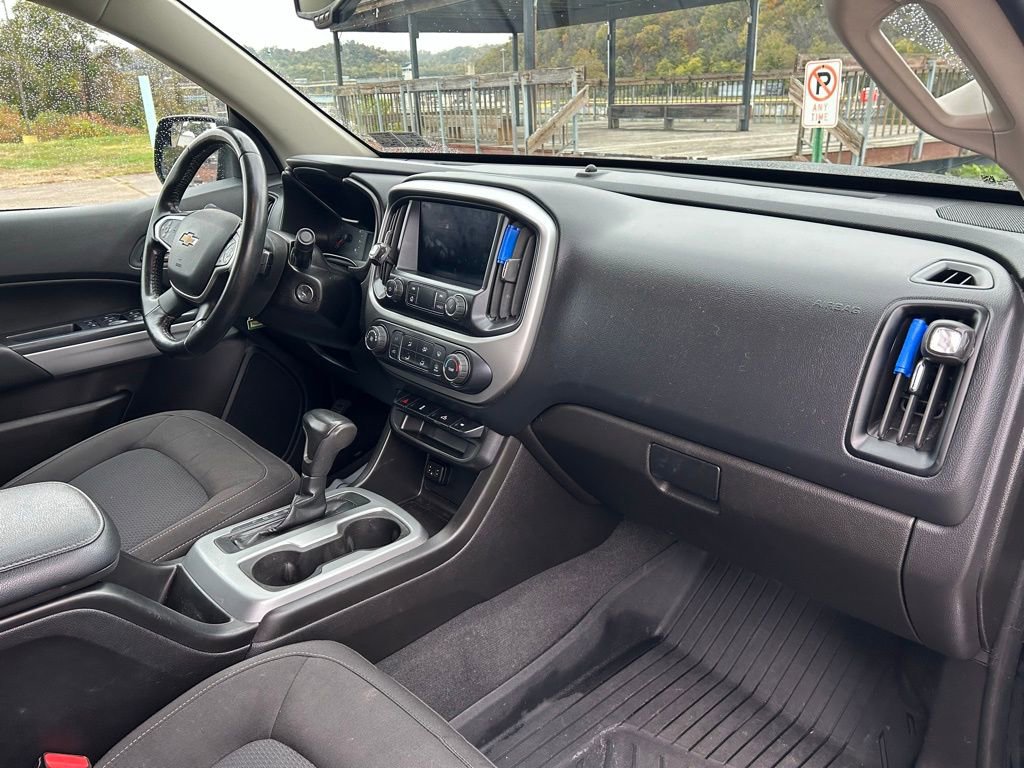 Used 2021 Chevrolet Colorado LT w/ LT Convenience Package image 9