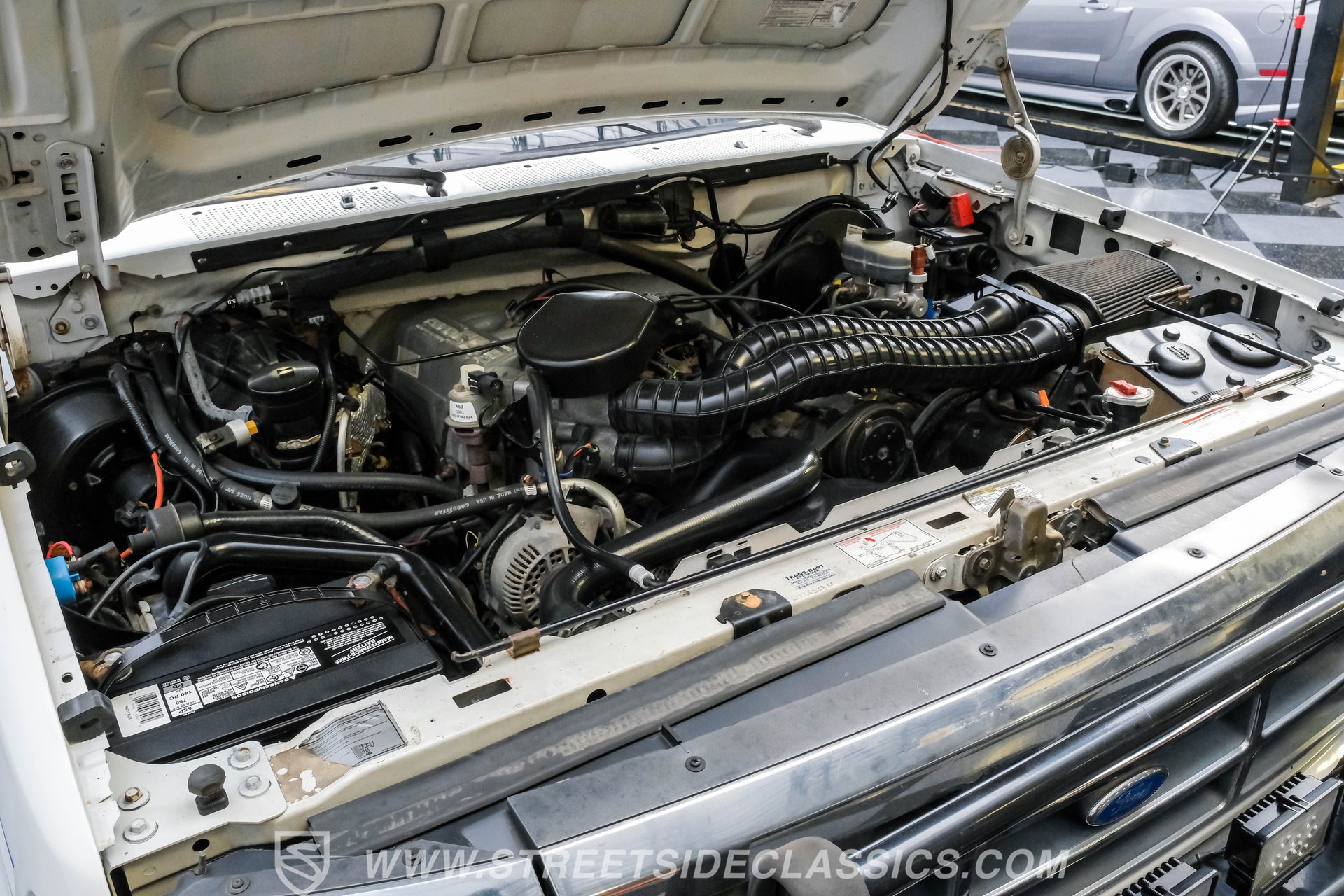 Used 1994 Ford Bronco XLT image 37