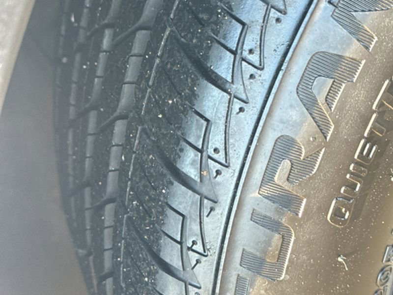 Used 2006 BMW 325Ci Convertible image 10