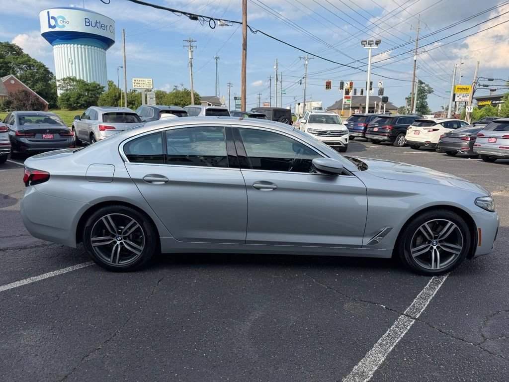 Used 2021 BMW 530i xDrive w/ Premium Package AWD/4WD image 6