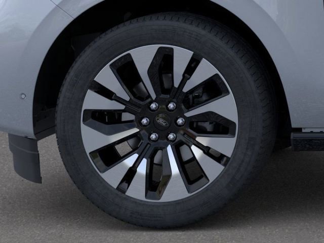 New 2026 Ford Expedition Max Platinum w/ Driver's Package image 19