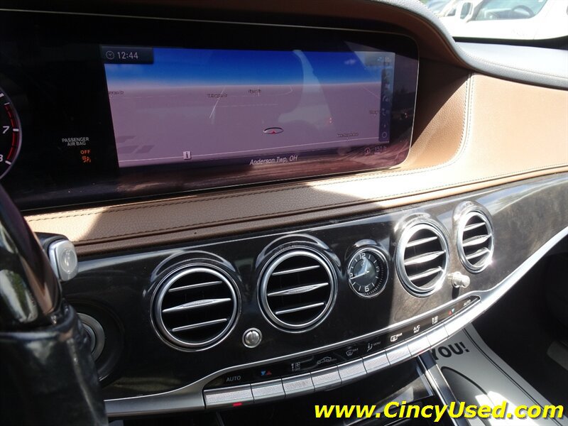 Used 2020 Mercedes-Benz S 560 4MATIC Sedan image 19