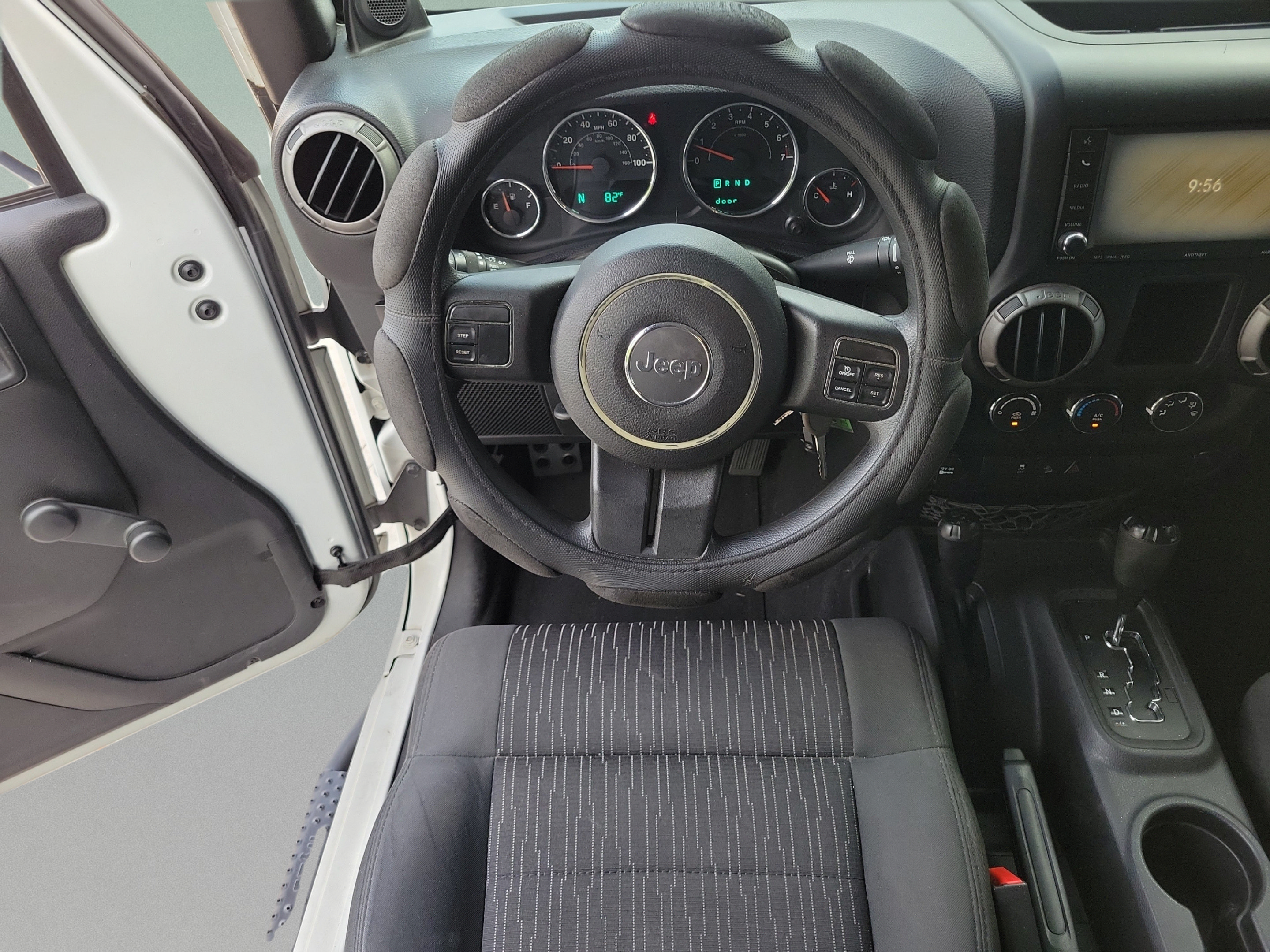 Used 2012 Jeep Wrangler Sport AWD/4WD image 7