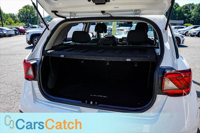 Used 2022 Hyundai Venue SE FWD image 38