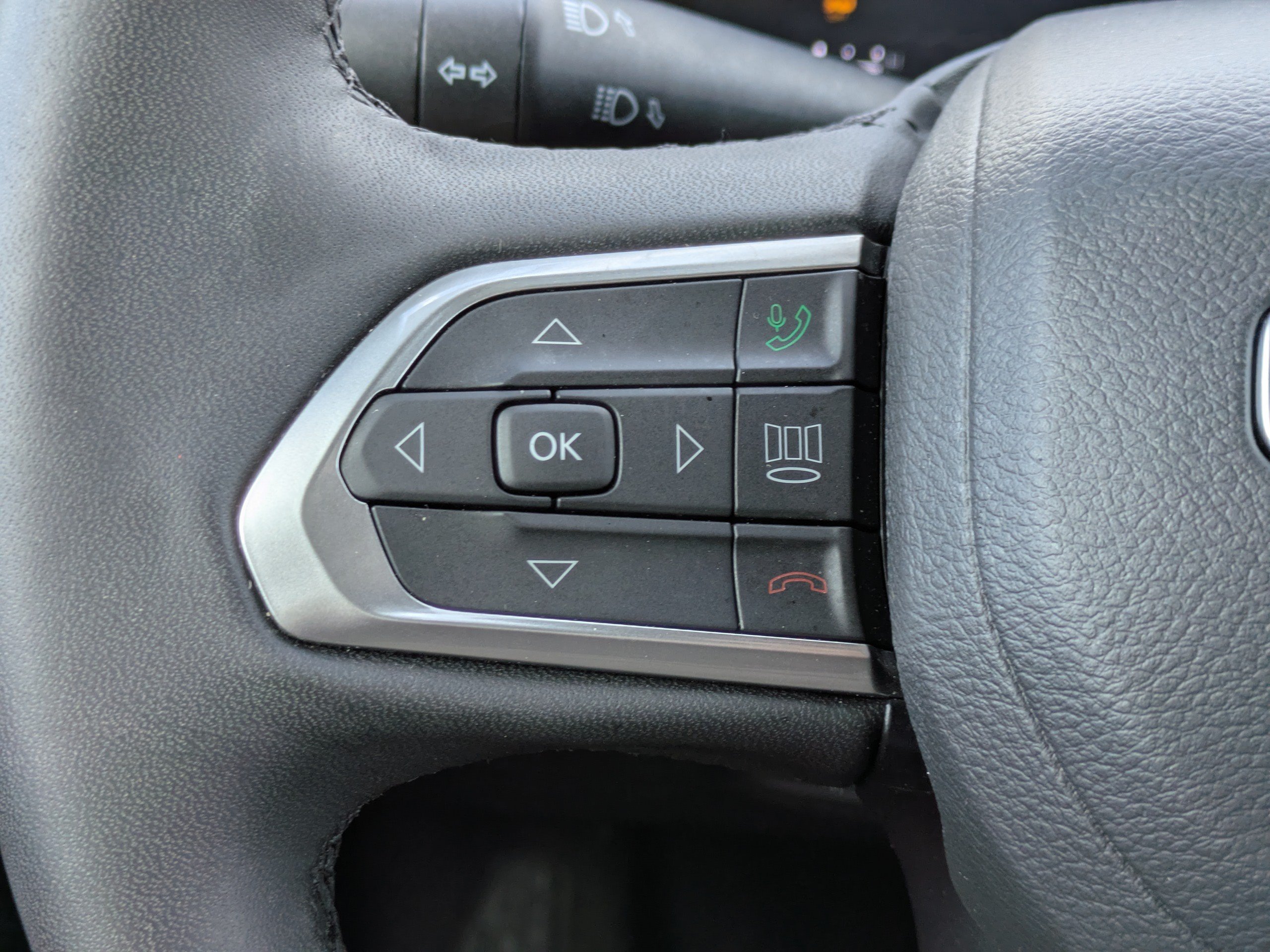 Used 2024 Jeep Compass Limited w/ Elite Group AWD/4WD image 19