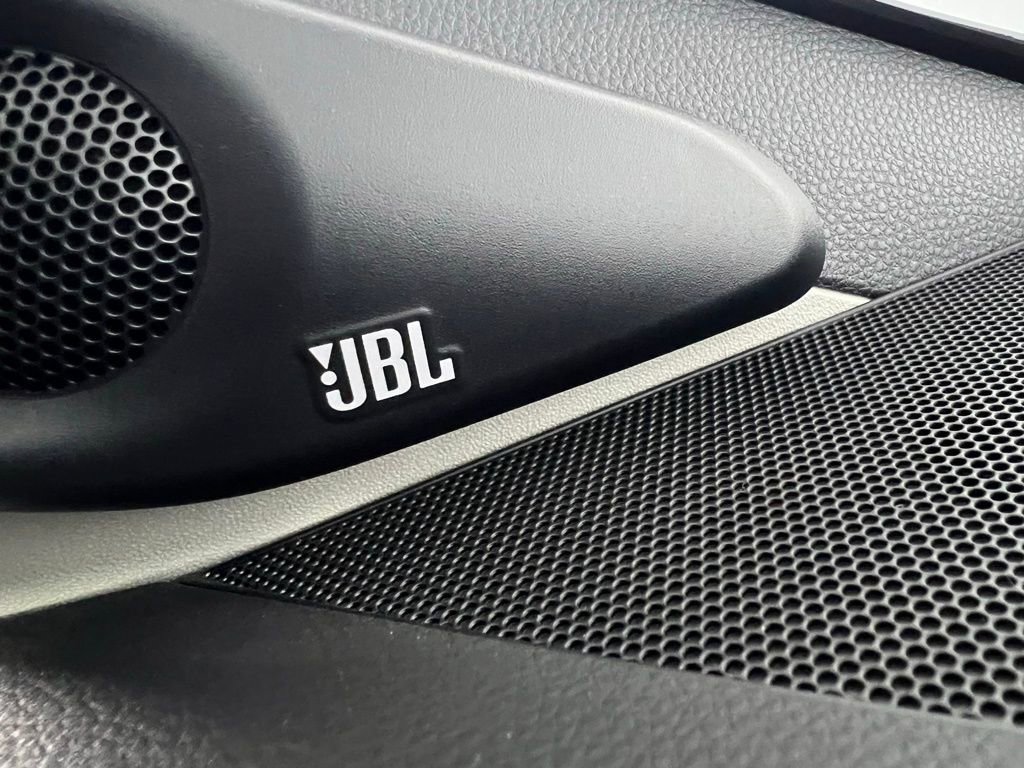 Used 2024 Toyota Prius Prime Premium image 18