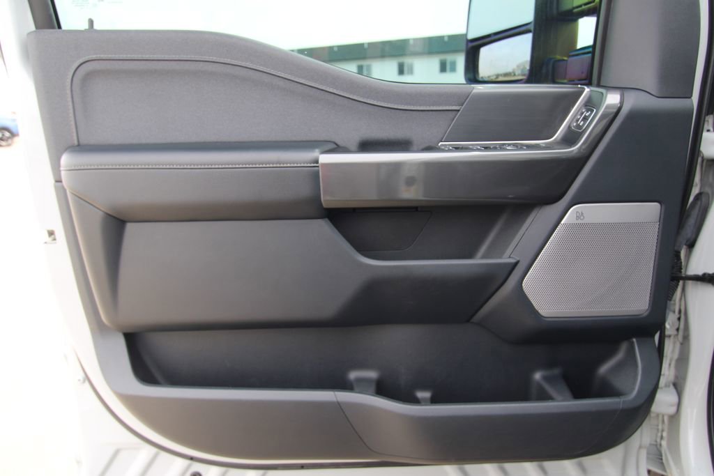 Used 2023 Ford F150 Lariat w/ Equipment Group 502A High image 41