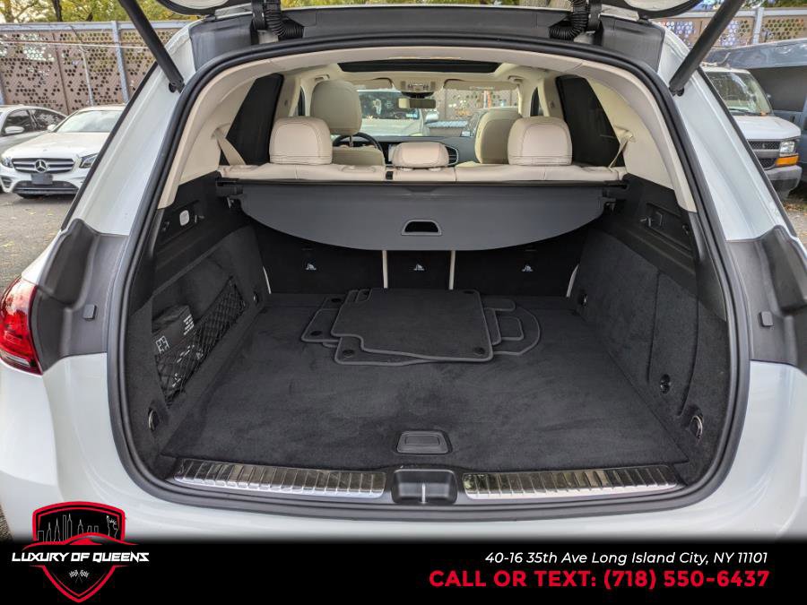 Used 2021 Mercedes-Benz GLE 350 w/ AMG Line Exterior image 17