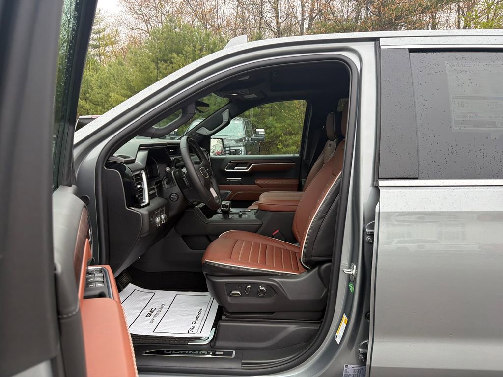New 2026 GMC Sierra 1500 Denali Ultimate w/ LPO, Black Badging Package AWD/4WD image 10