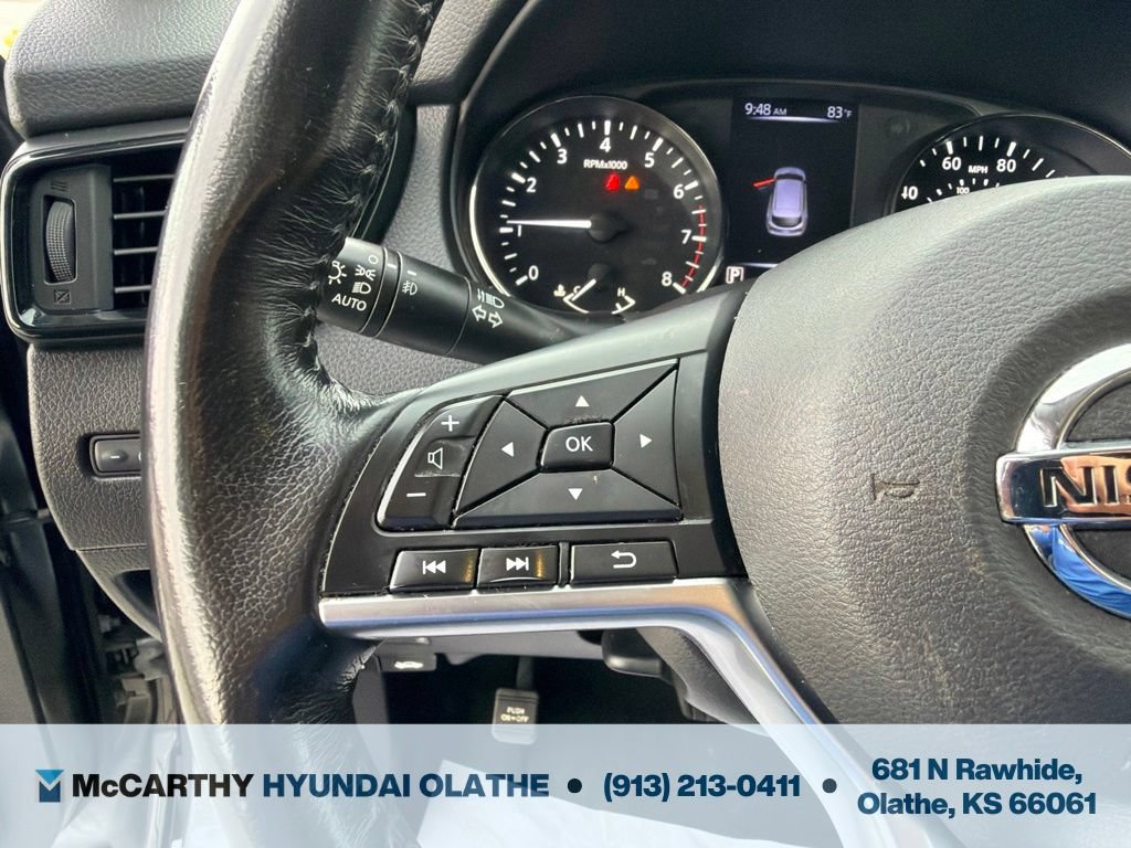 Used 2017 Nissan Rogue Sport SV w/ SV Premium Package AWD/4WD image 25