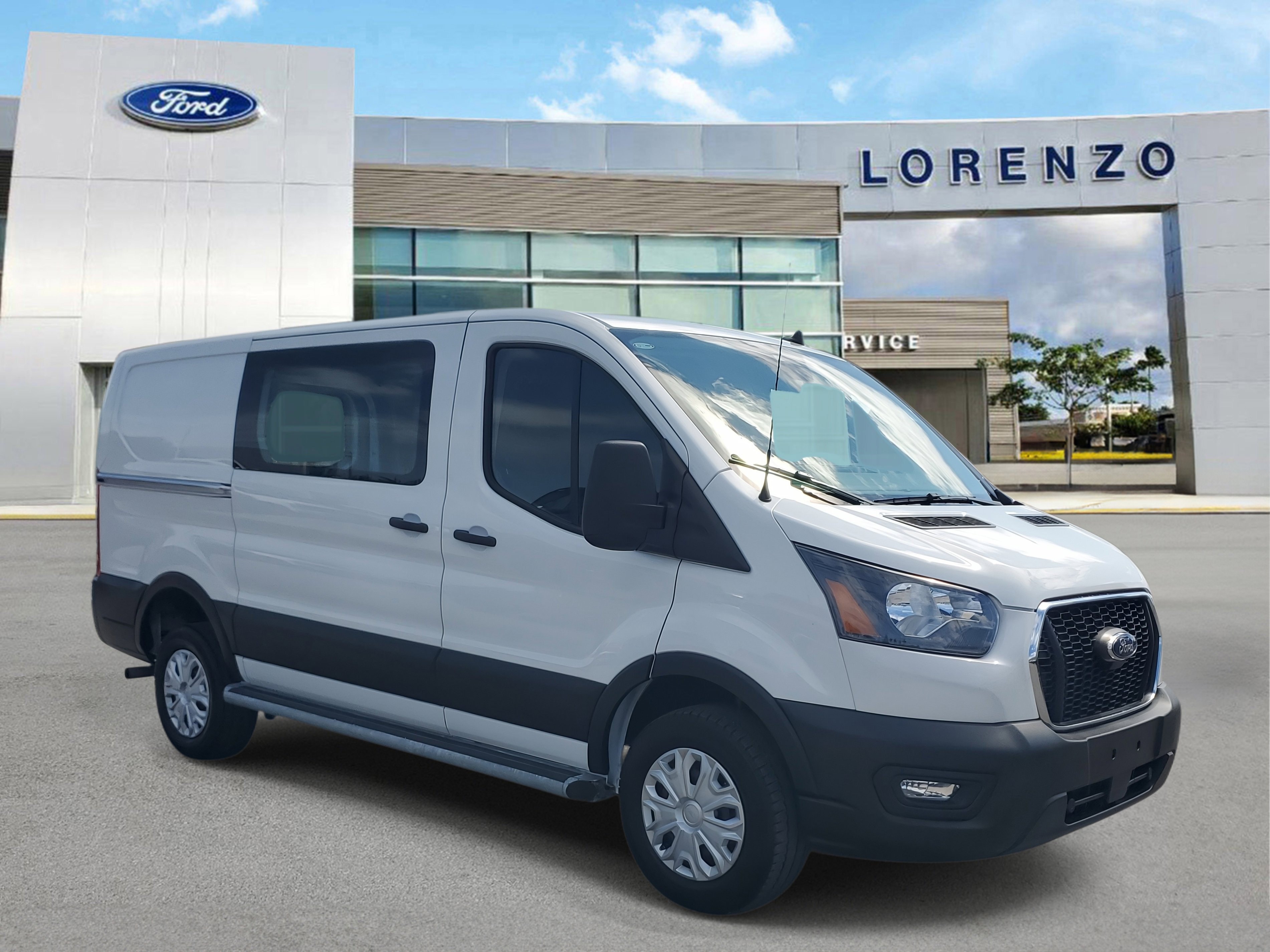 Used 2024 Ford Transit 250 Low Roof w/ Exterior Upgrade Package image 3
