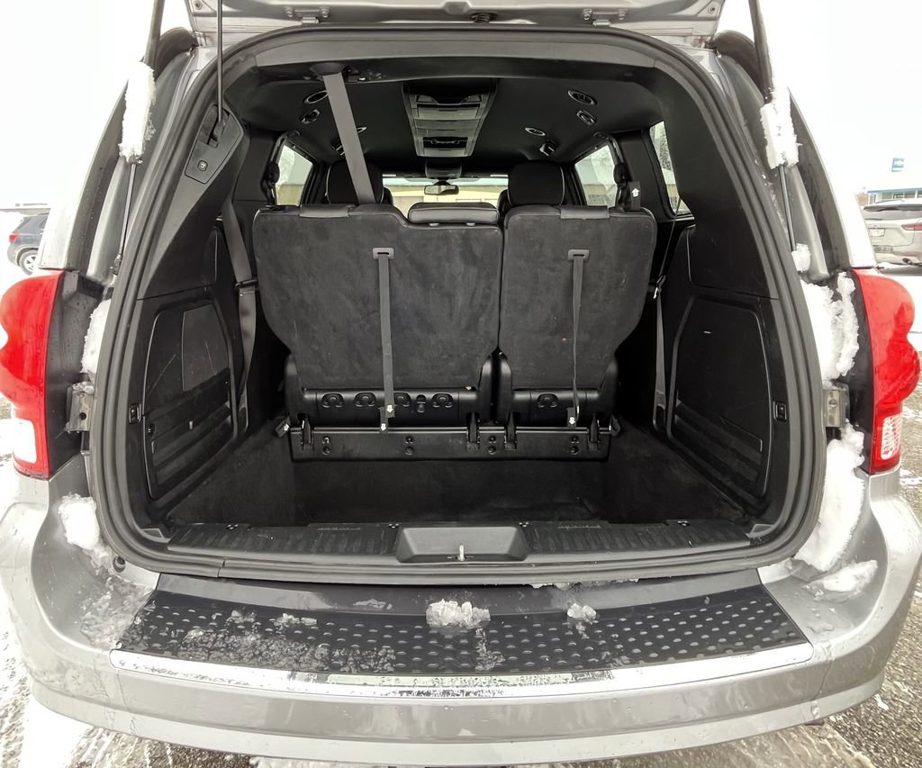 Used 2019 Dodge Grand Caravan GT FWD image 17