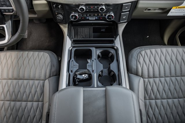 New 2026 Ford F250 Platinum image 37